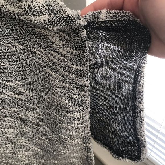 Splendid Cowl Neck Textured Kangaroo Pocket Poncho - Picture 5 of 7